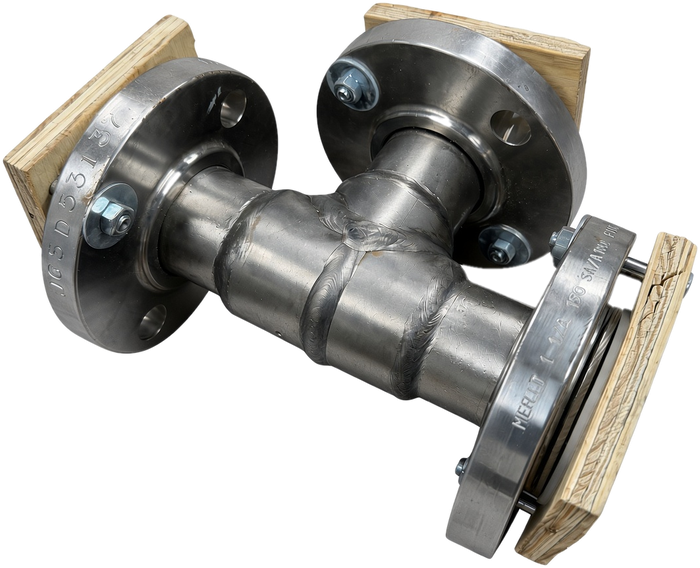 PTFE lined stainless steel tee with plywood flange covers